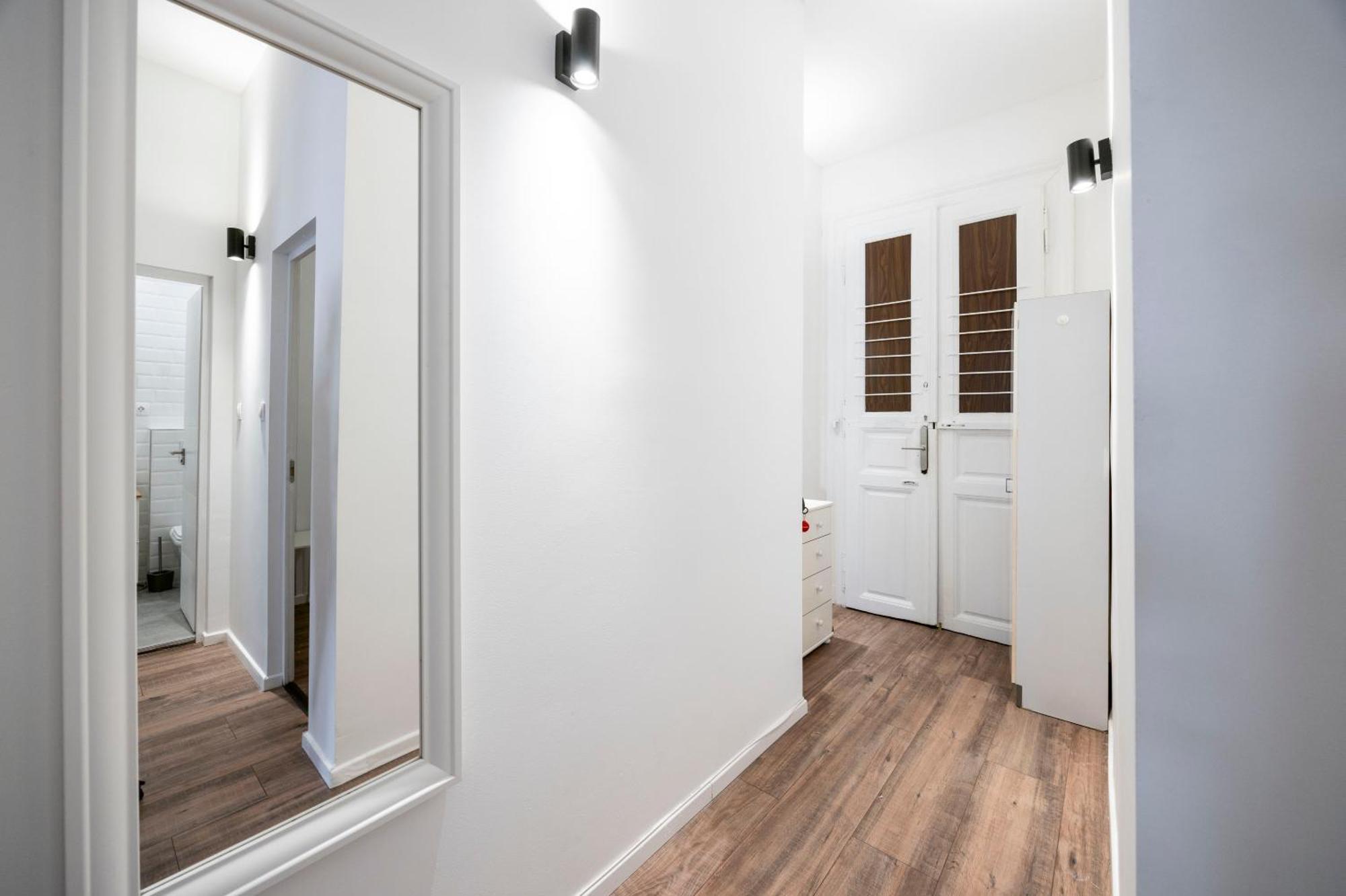 Charming & Cozy 1bedrm Apartament Budapesta