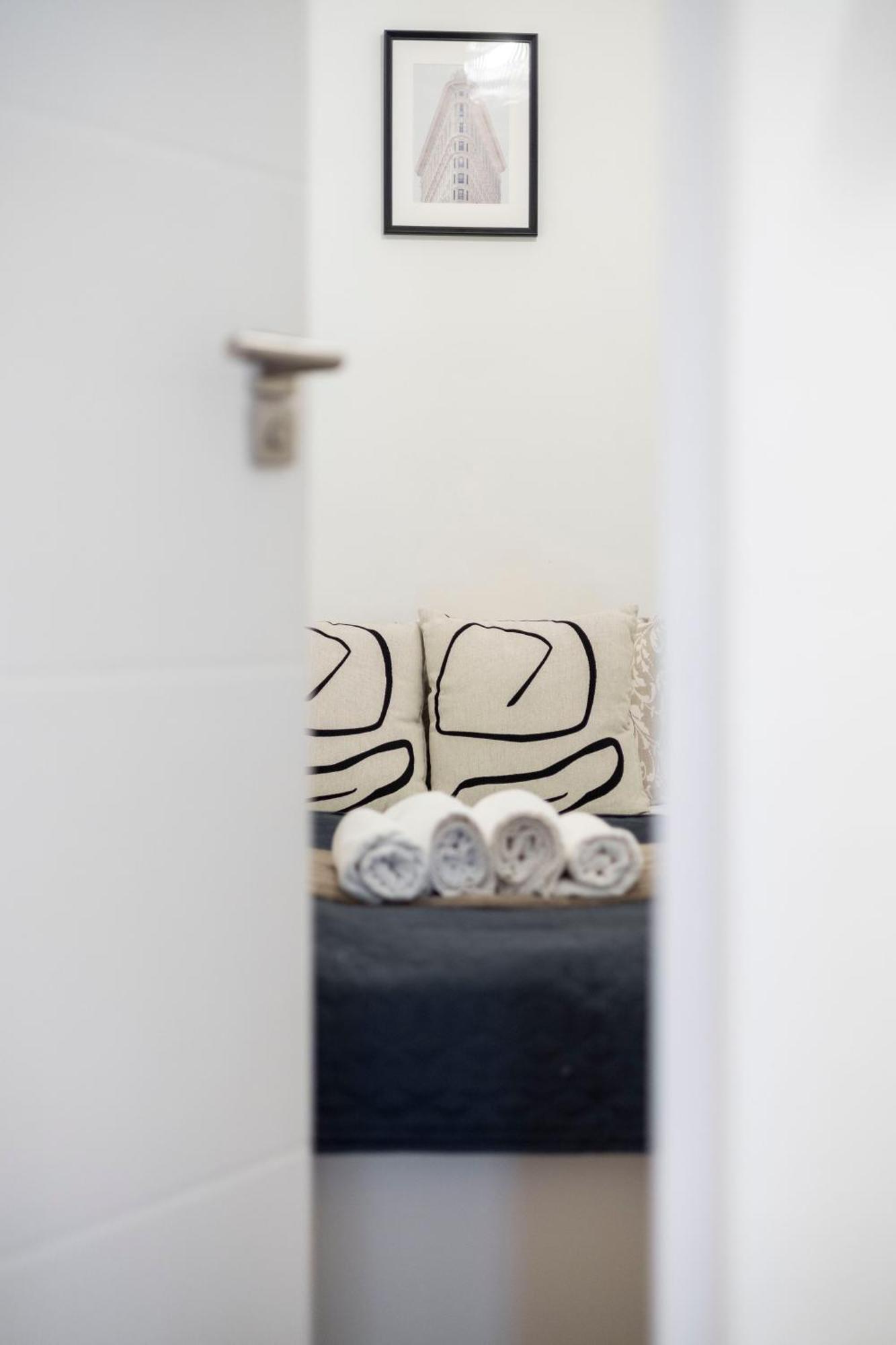 Apartamento Charming & Cozy 1bedrm *