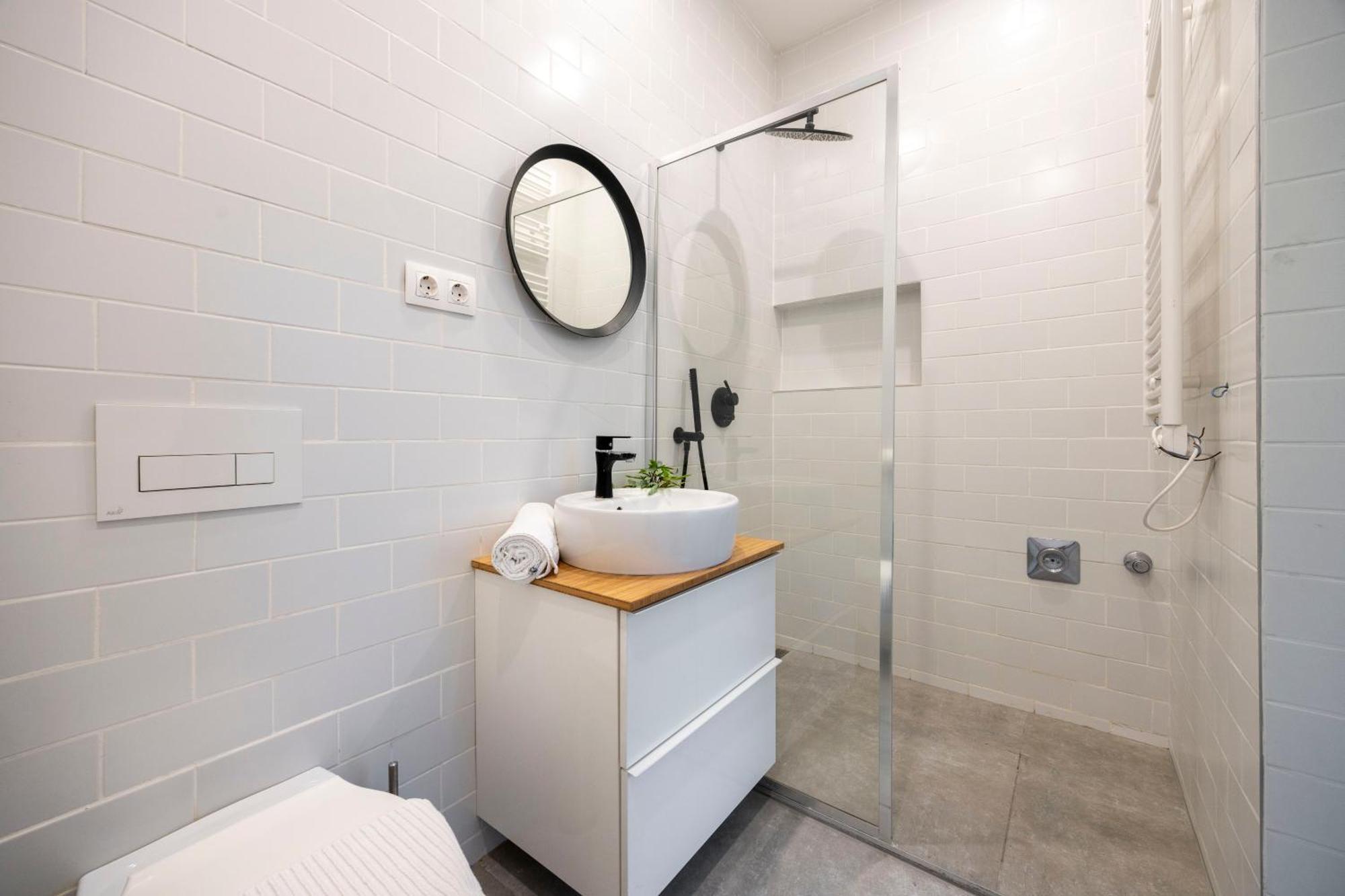 Charming & Cozy 1bedrm Apartament